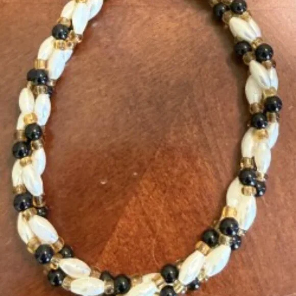 Vintage Faux Pearl & Gemstone Bracelet - Picture 2 of 3